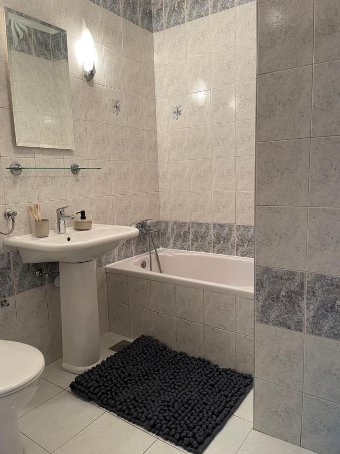 Leone Apartments With Free Parking Pula Zewnętrze zdjęcie