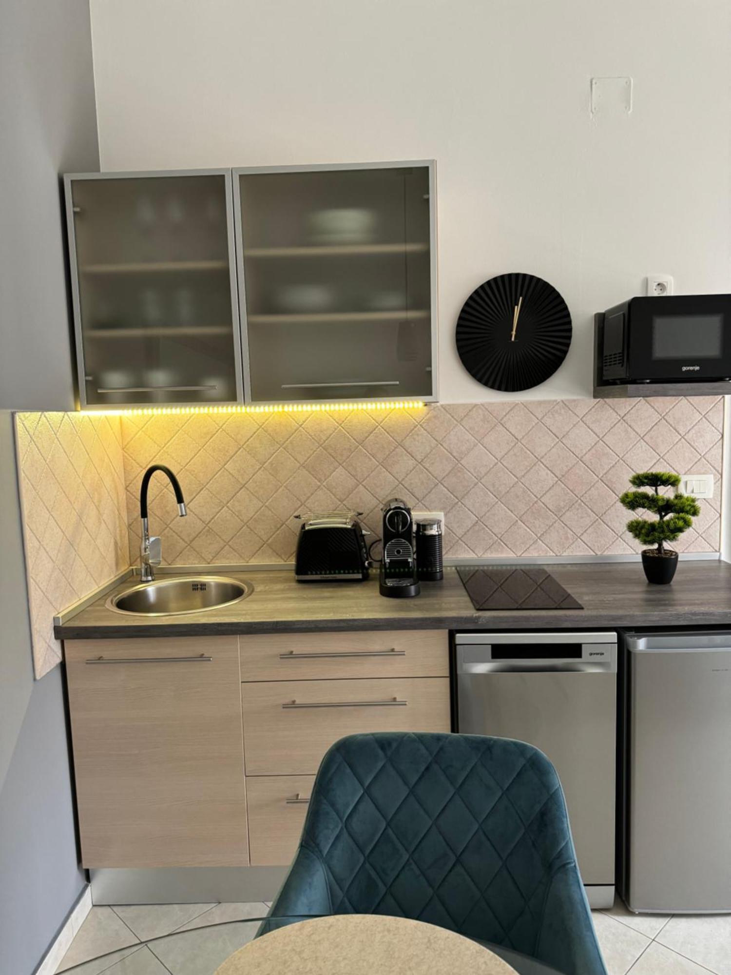 Leone Apartments With Free Parking Pula Zewnętrze zdjęcie