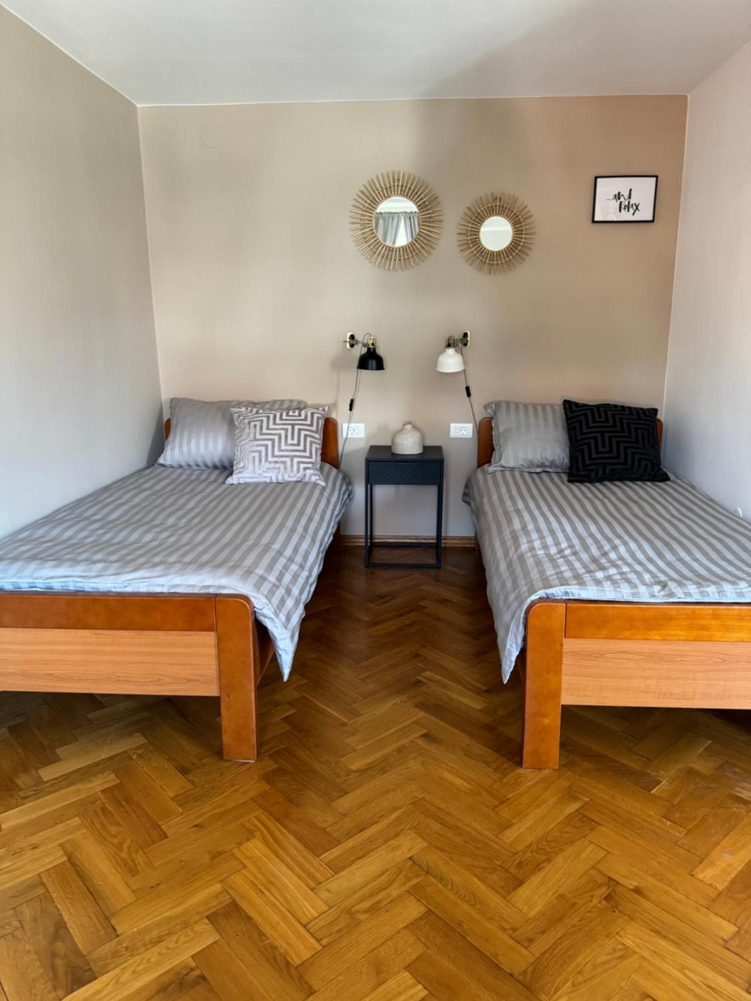 Leone Apartments With Free Parking Pula Zewnętrze zdjęcie
